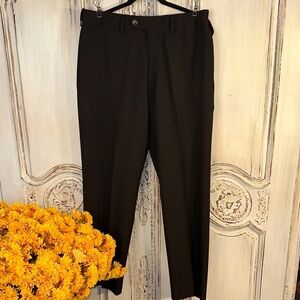 Haggar Men's Classic Fit Eclo Stria Black Dress Pants